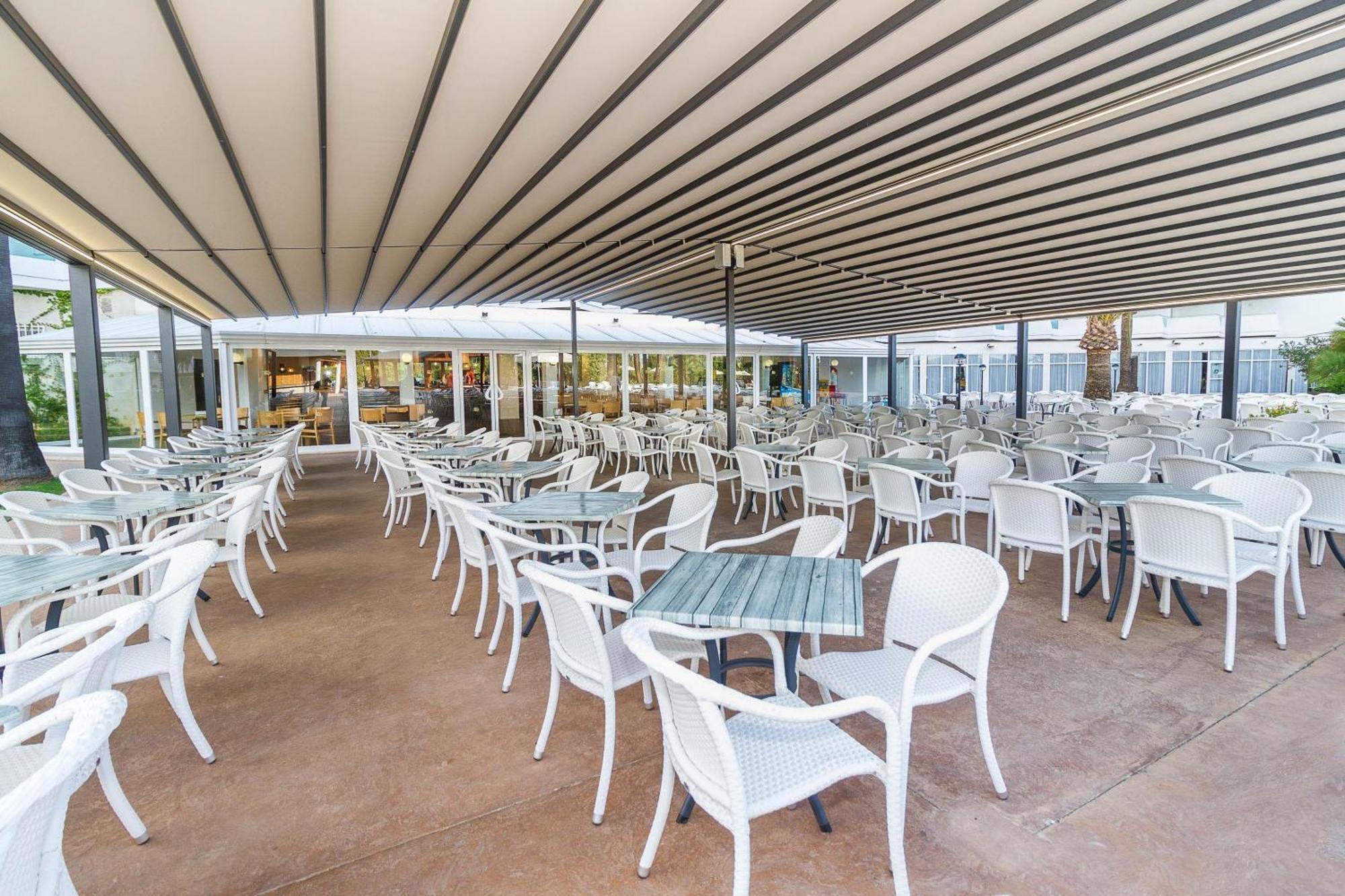 Aparthotel Eix Lagotel Playa de Muro (Mallorca)