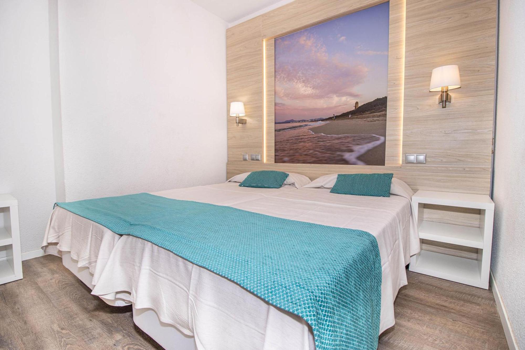 Aparthotel Eix Lagotel Playa de Muro (Mallorca)
